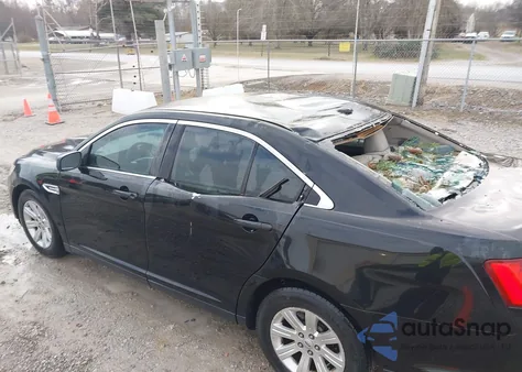 2010 Ford Taurus Se z USA, uszkodzony, nr VIN 1FAHP2DW3AG120835